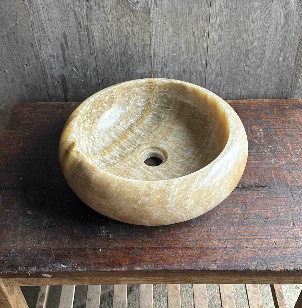 Onyx Marble Donut Sink 3. 40 x 12cm.