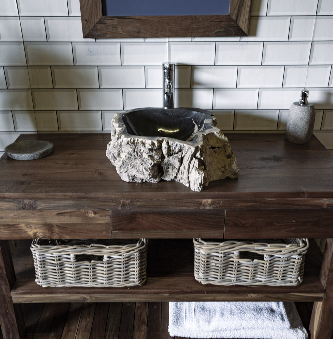 Petrified Wood Sink No. 118 - 45 x 45 x 15cm